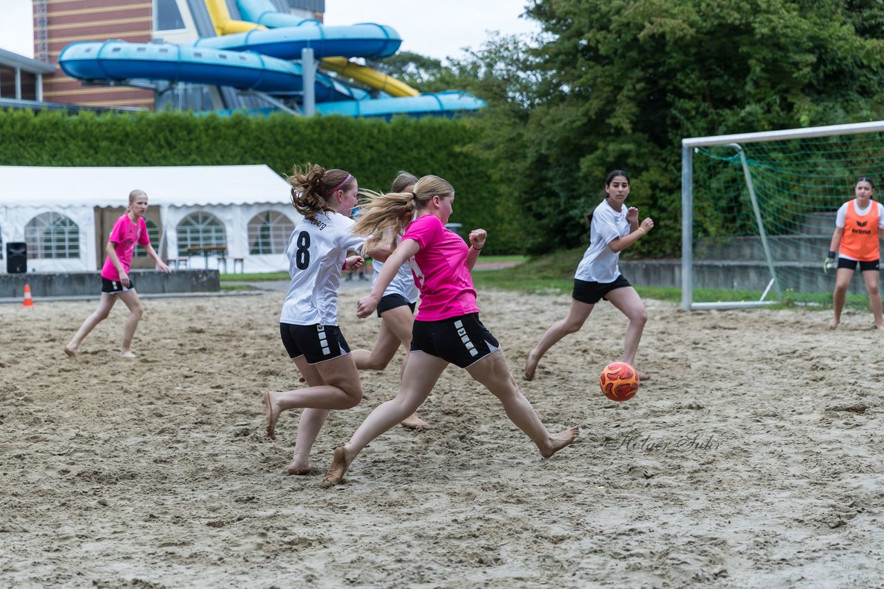 Bild 51 - wBJ/wCJ Beachsoccer Cup